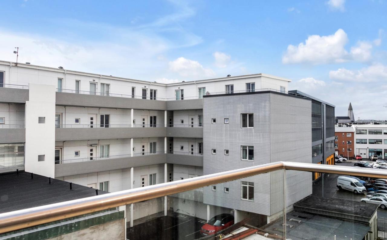 B18 Apartments เรคยาวิก ภายนอก รูปภาพ